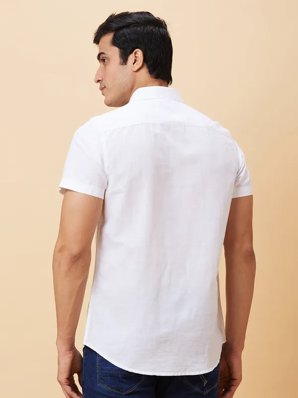 Being Human Men Slim Fit Shirts-White