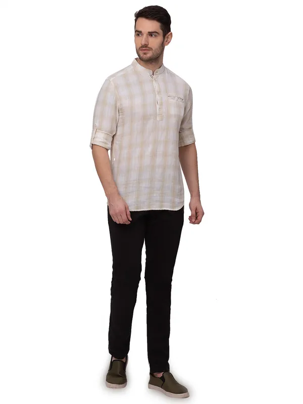 Being Human Men Slim Fit Chino-Black