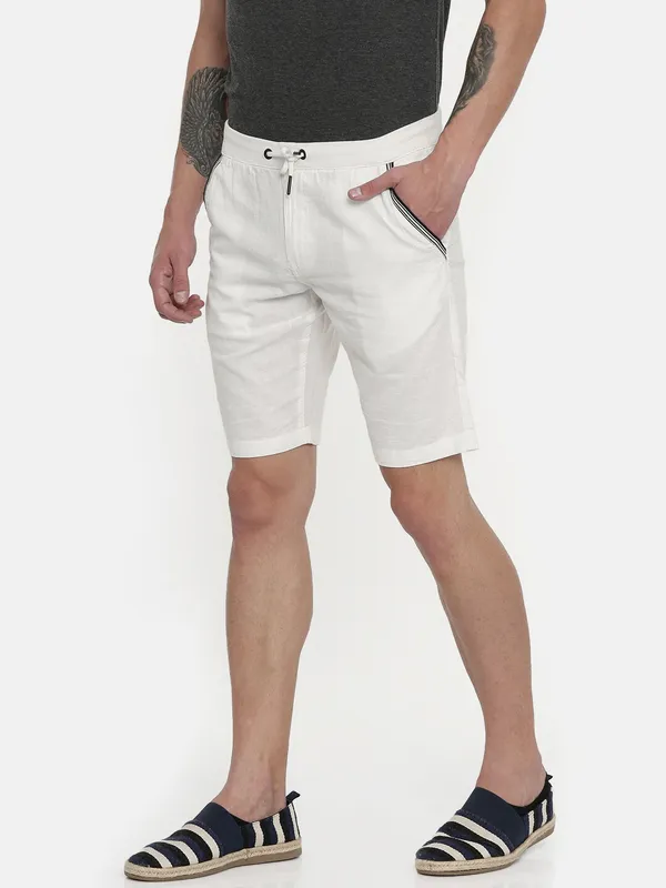 Being Human Clothing Men Regular Fit Shorts-White