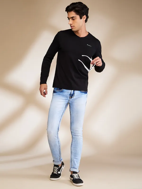 Being Human Mens-Top Crew Neck Black