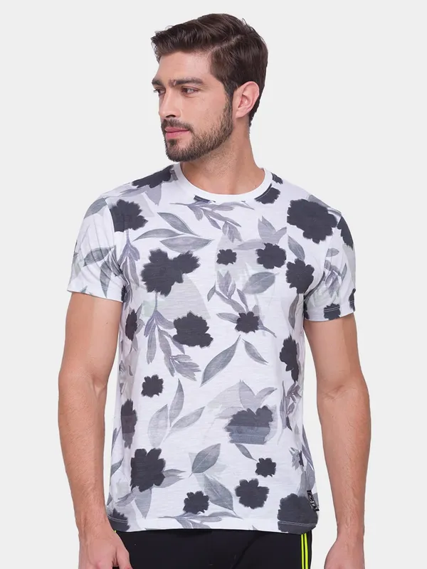 Being Human Clothing Men Regular Fit Crew Neck T-Shirts-White
