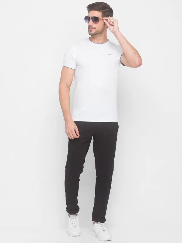 Being Human Clothing Men Regular Fit Crew Neck T-Shirts-White