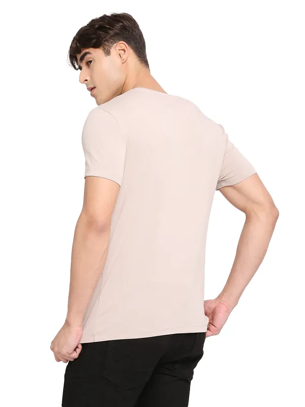 Being Human Clothing Men Regular Fit Crew Neck T-Shirts-Lt.Grey