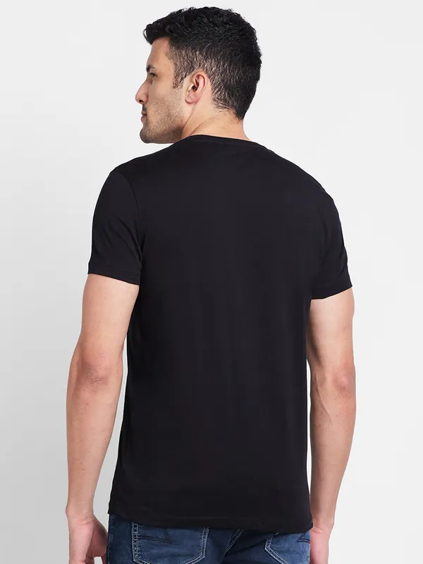 Being Human Clothing Men  T-Shirts-Black