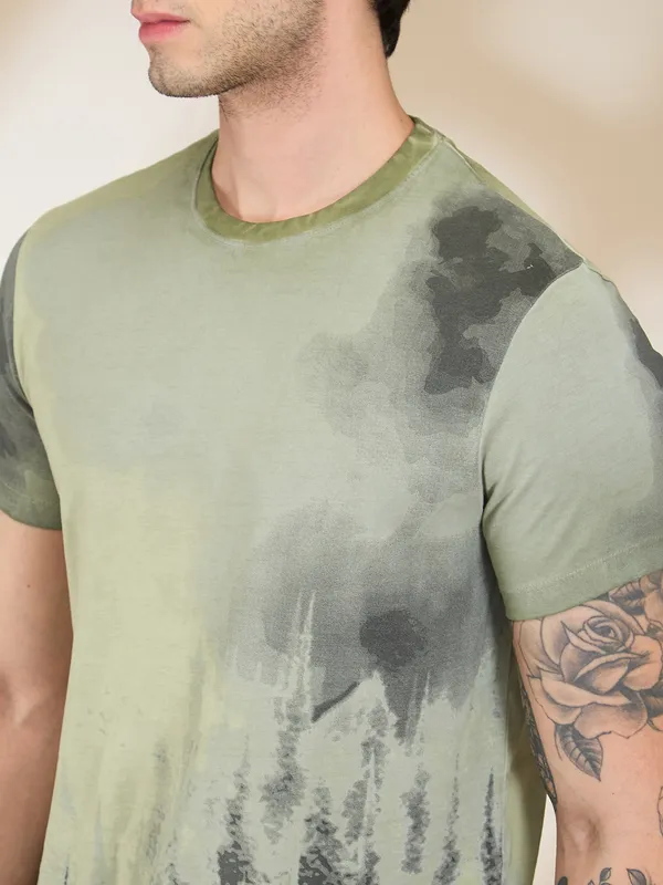 Being Human Clothing Men Green Abstract Crew Neck T-Shirt