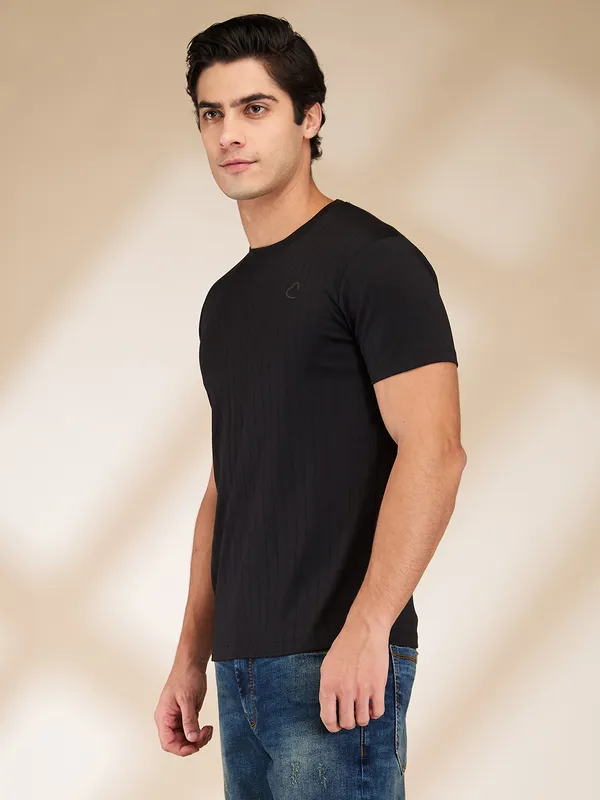 Being Human Clothing Men Black Solid Crew Neck T-Shirt