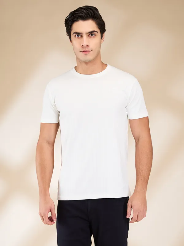 Being Human Clothing Men White Solid Crew Neck T-Shirt