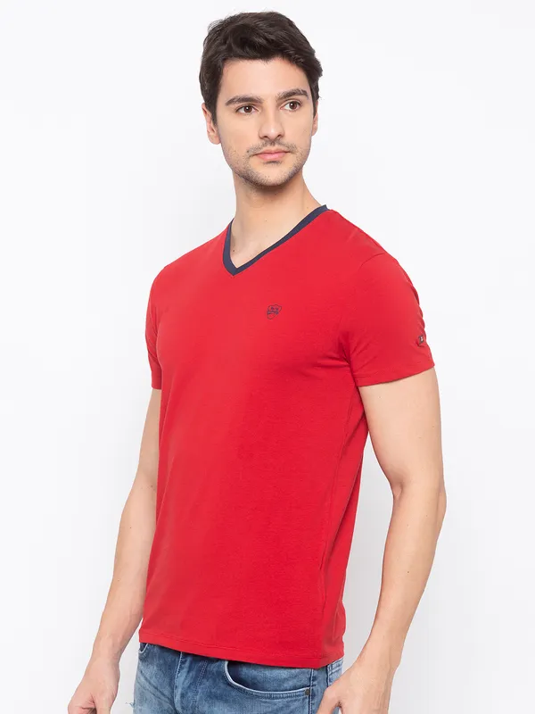 Being Human Regular Fit Men V-Neck T-Shirts-Red