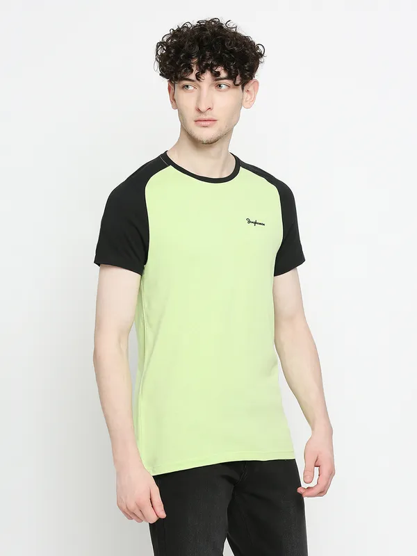 Being Human Clothing Mens Regular Fit T-Shirts-Sap Green