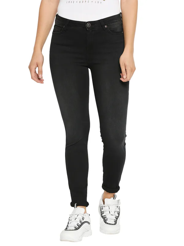Being Human Clothing Women Skinny Fit Denim-Black Tone