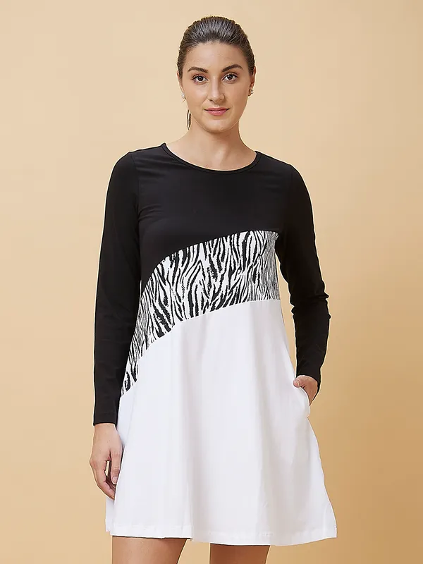 Being Human Women A Line Fit Crew Neck Dress Black & White