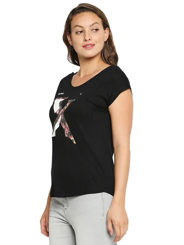 Being Human Clothing Women Easy Fit Crew Neck T-Shirts-Black