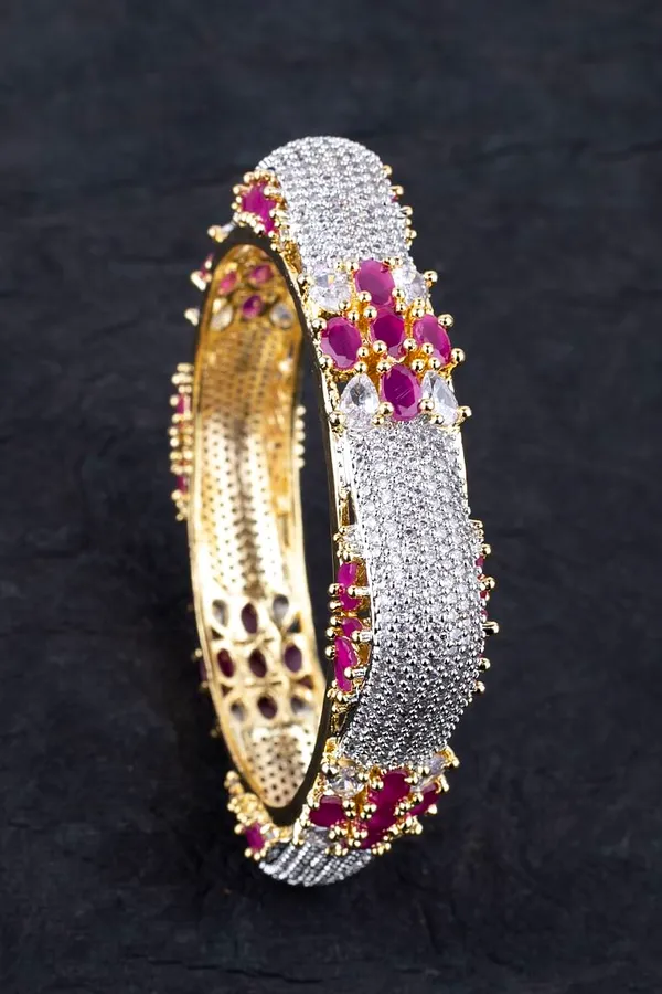 Square Ruby Kada