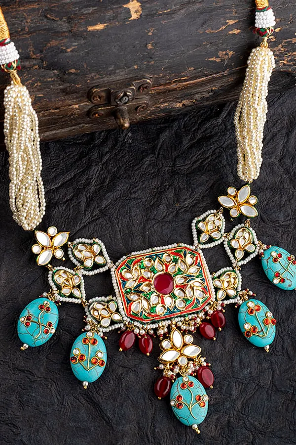 Ornate Red And Blue Meenakari Necklace
