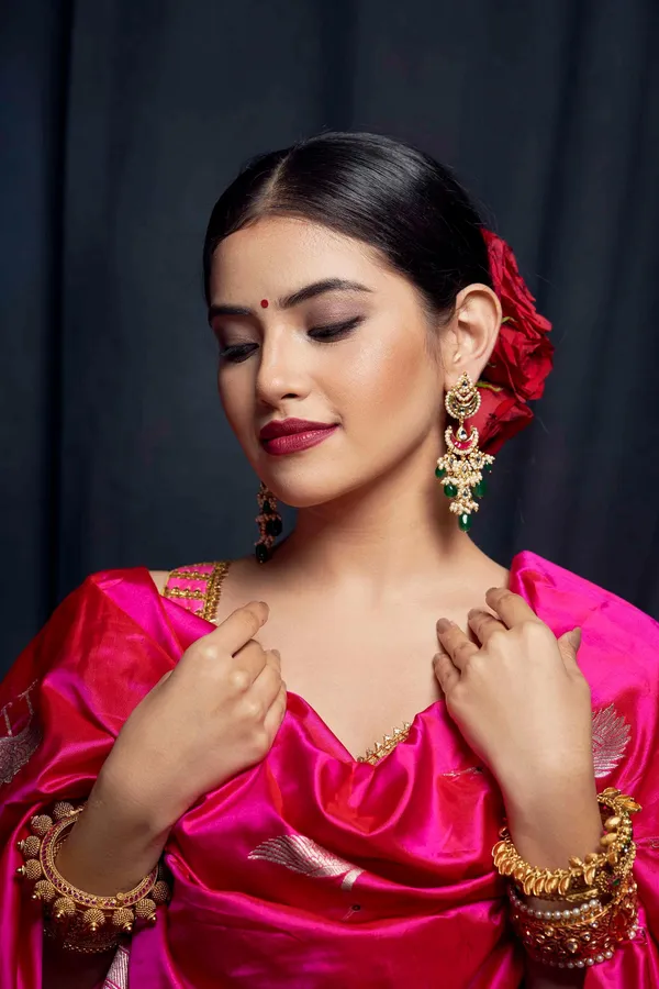 Red Chand Emerald Dangler Earrings