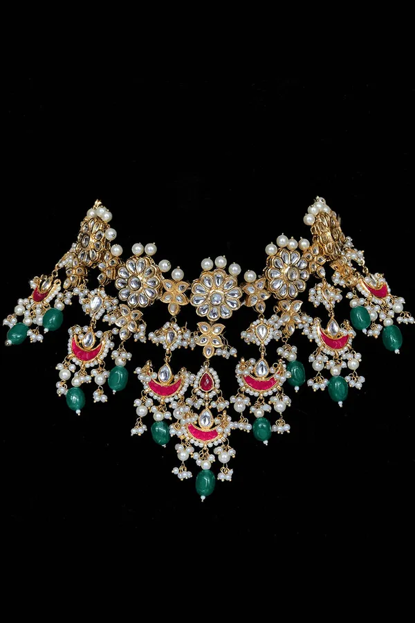 Red Biya With Pearl & Emeralds Kundan Choker