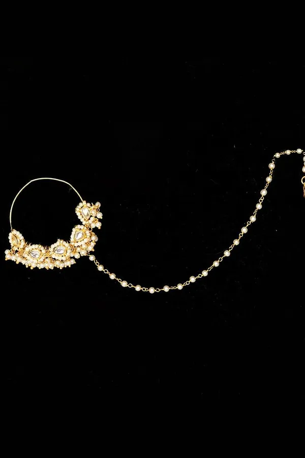 White Pearls & Kundan Nath