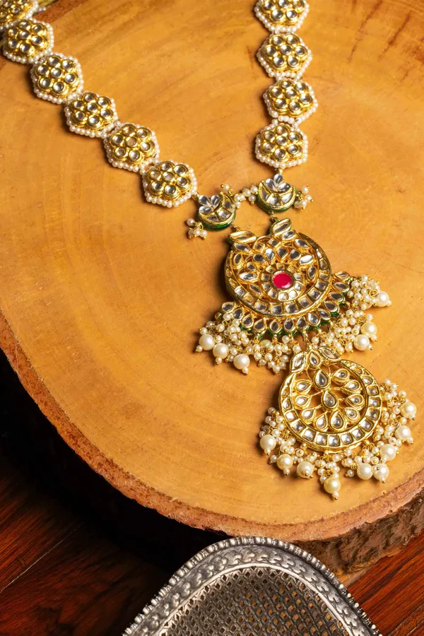 Kundan & Pearl Gold Toned Rani Haar Necklace