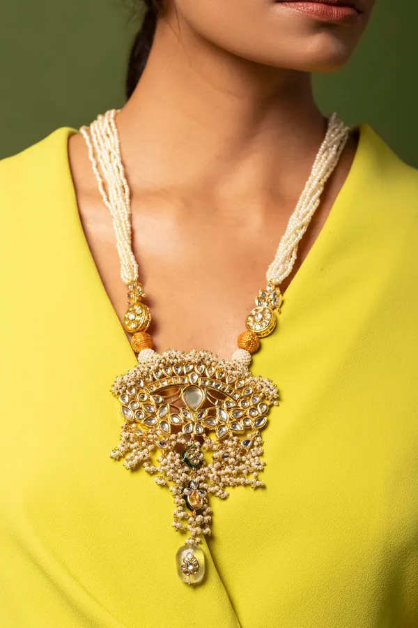 Statement Barium Pearl Gold Beads Kundan Rani Haar