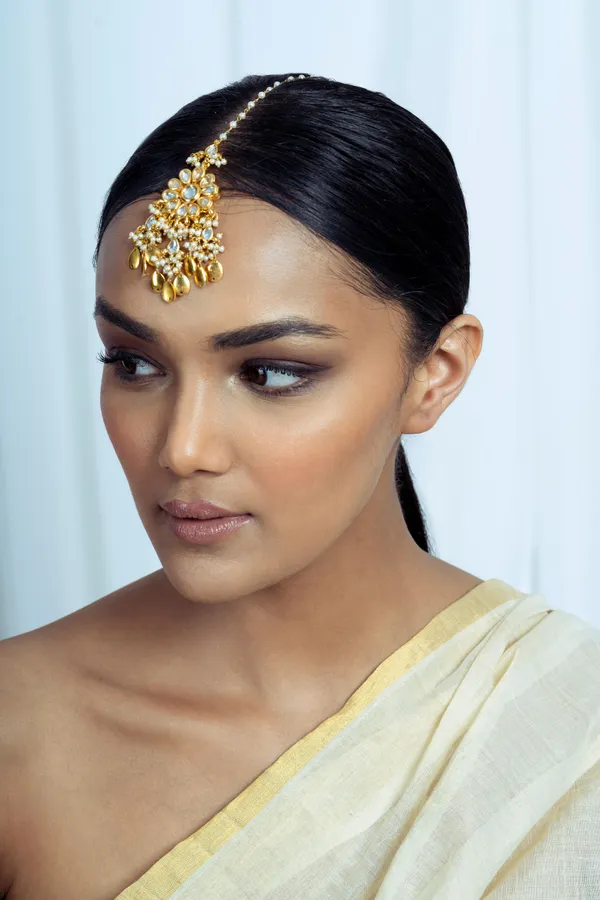 Peeple Patti Kundan Pataka Maang Tikka