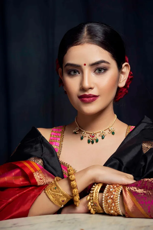 Red Chand Biya Emeralds Pearl Kundan Necklace