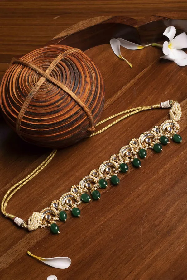 Emeralds Pearls Chand Kundan Necklace