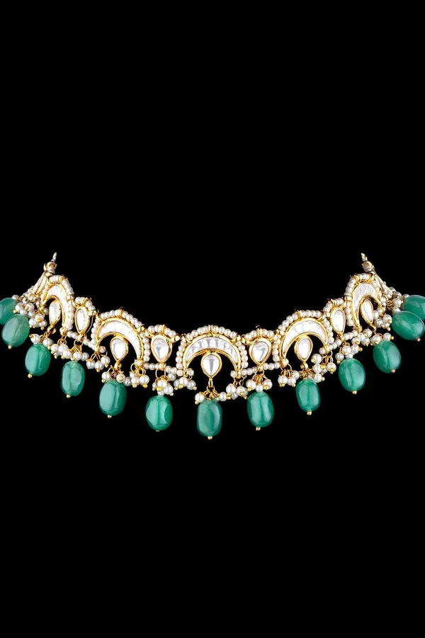 Emeralds Pearls Chand Kundan Necklace