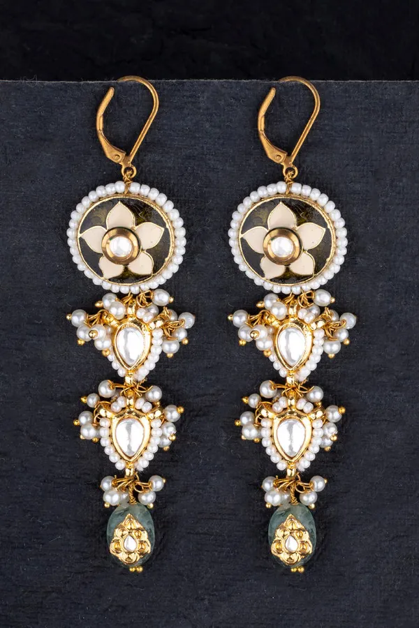 Black Meena Kundan Biya Barium Danglers