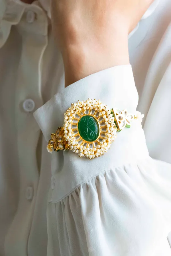 Emeralds with Pearls Kundan Oval Bracelet