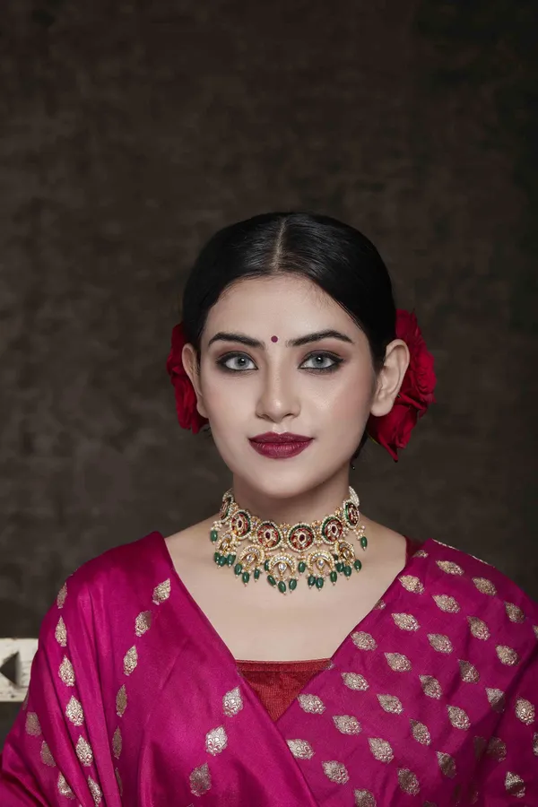 Graceful Red Meenakari and Emeraldss Choker