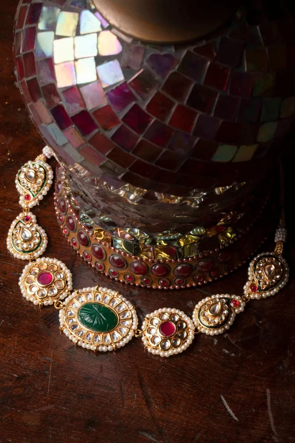 Paisley Emeralds Kundan Choker