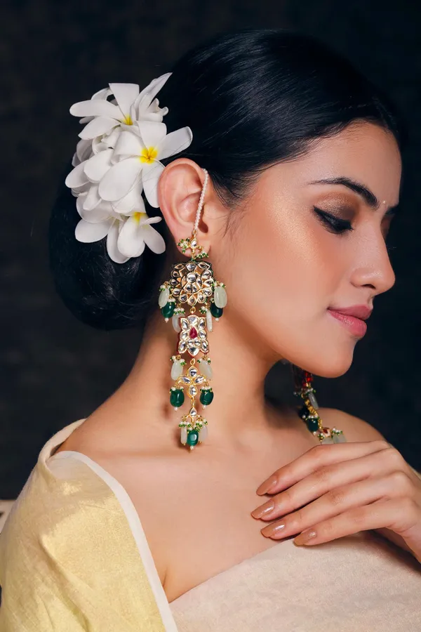 Emerald Dual Tone Kundan Earrings