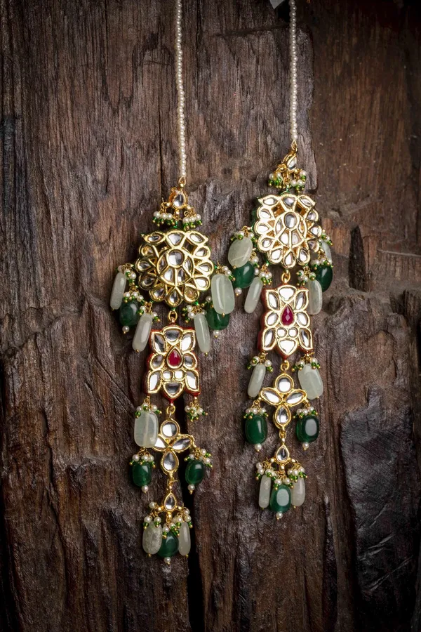 Emerald Dual Tone Kundan Earrings