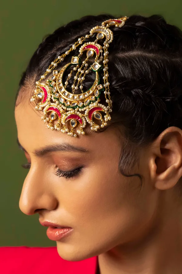 Red Kundan & Pearls Passa