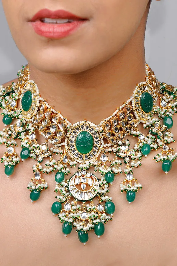 Green Carved Stones and Kundan Necklace