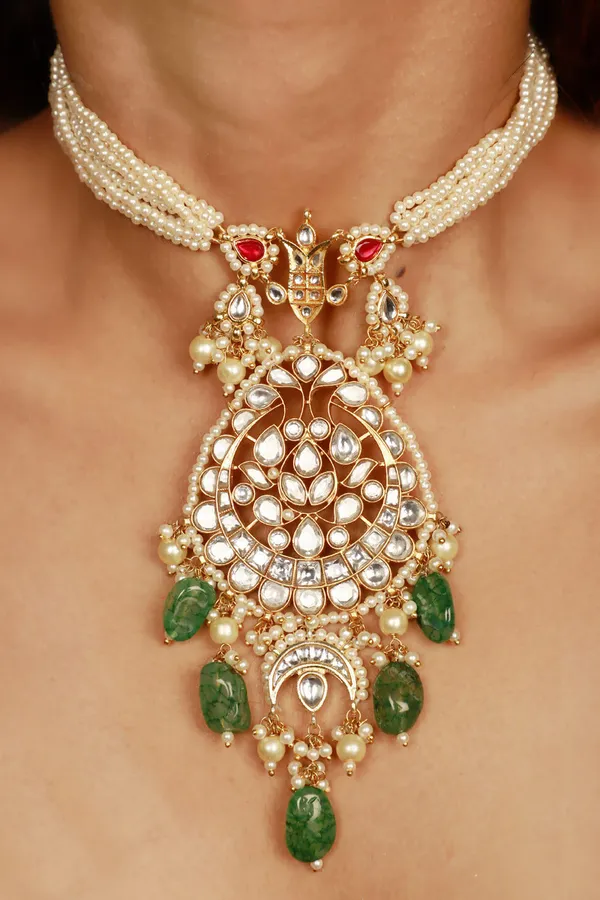Jharokha Emeralds Kundan Necklace