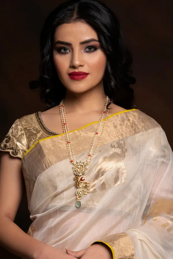 Red & Green Meenkari Barium Asymetric Kundan Necklace