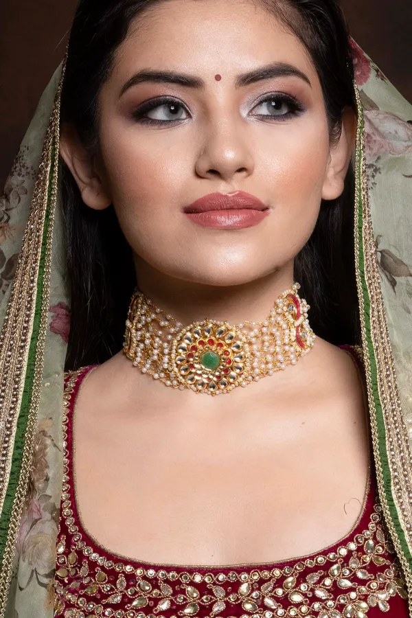 Red Green Kundan Flower Choker