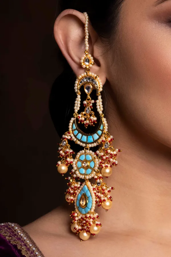Statement Feroza Chand Drop Danglers