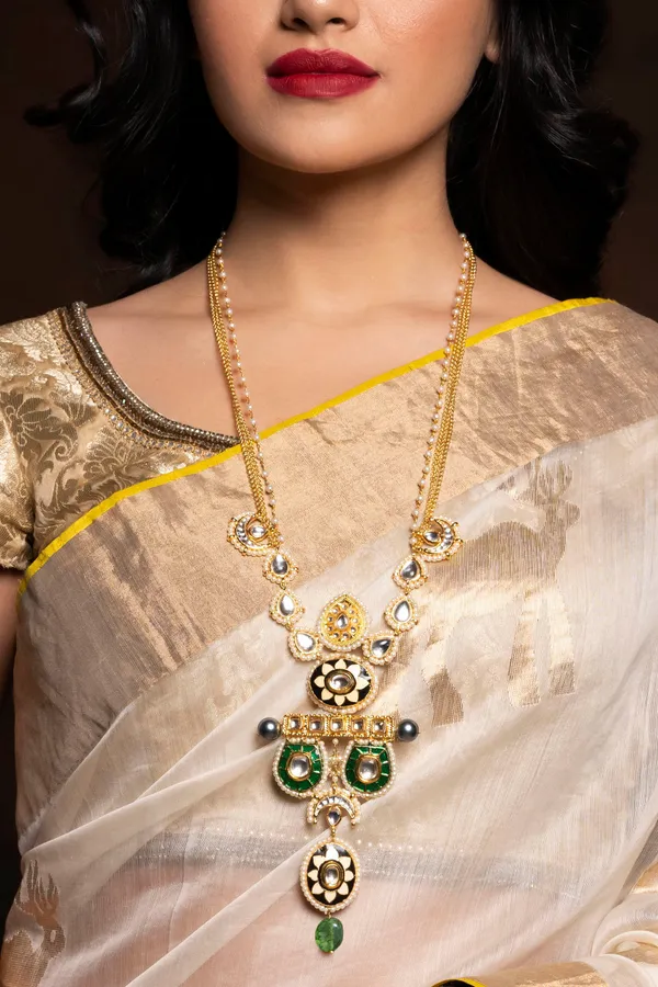 Asymmetric Green Drop Pendant Necklace