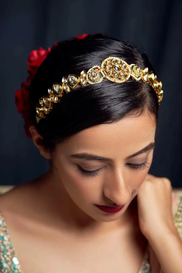 Asymmetric Kundan Choker Necklace