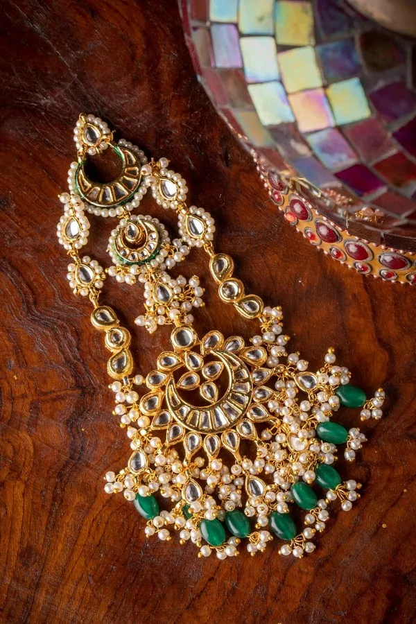 Kundan Green Drops Passa