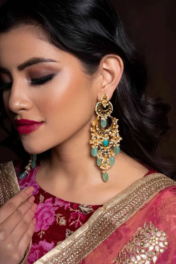 Pale Green Dangling Earrings