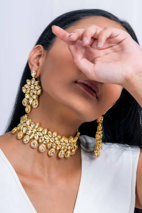 Gold Kundan & Zirconia Earrings