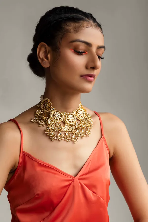 Statement Golden Fish Motif Kundan Choker Necklace