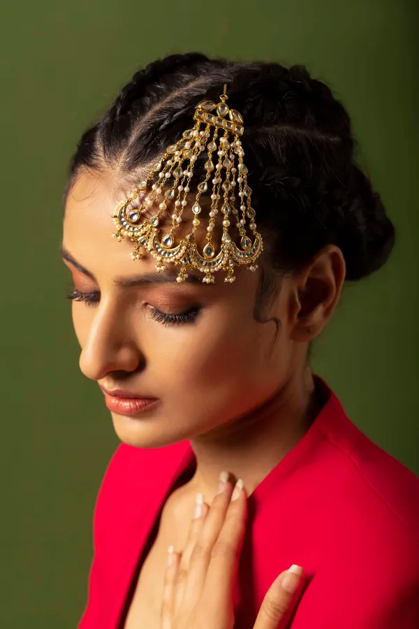 Char Chand Golden Kundan Passa