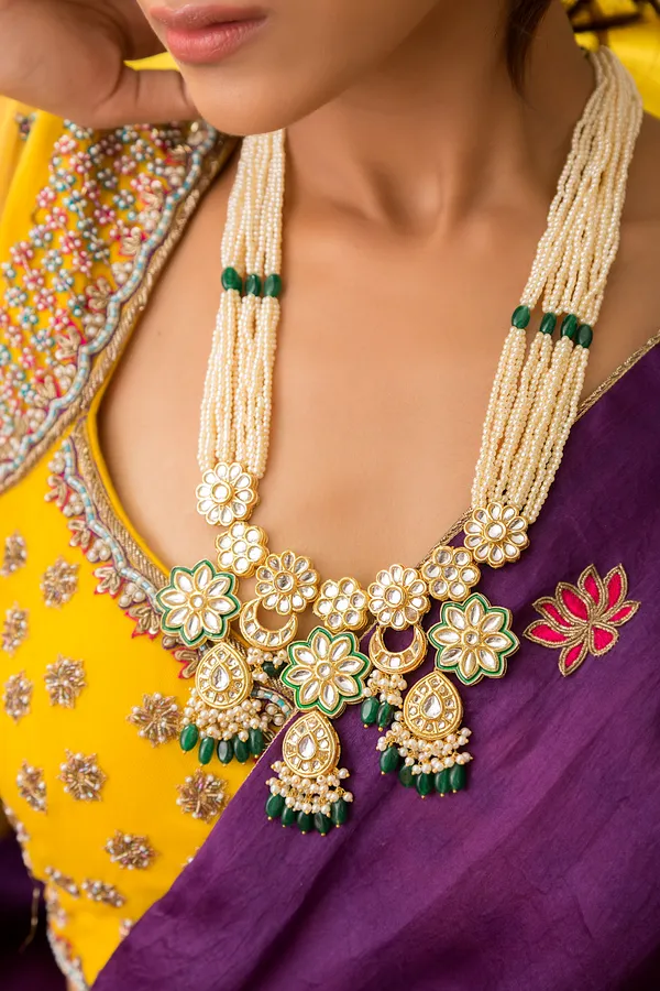 Statement Gold & Green Rani Haar