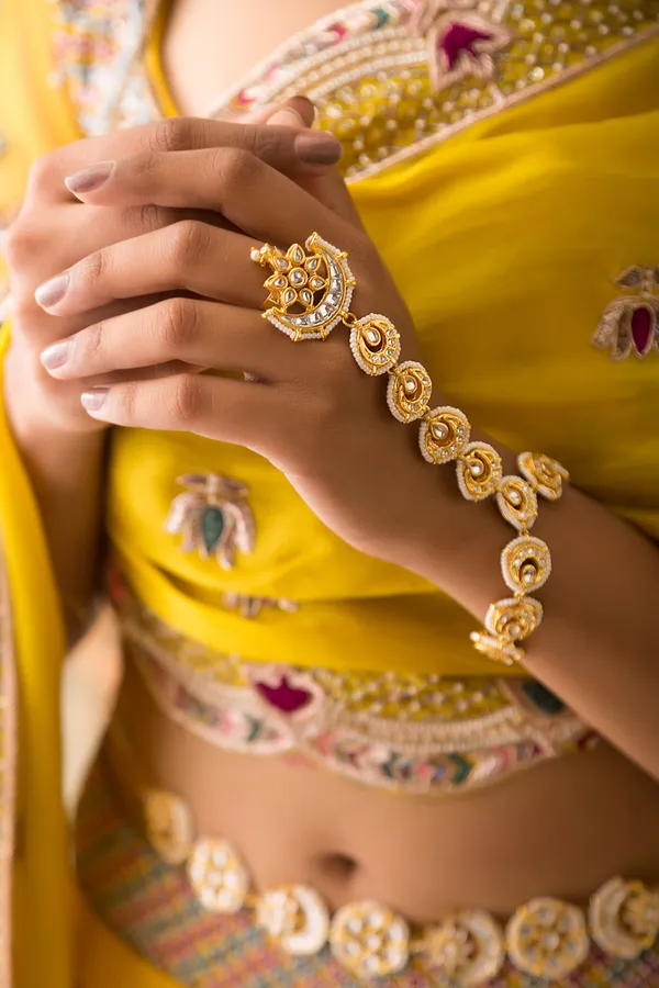 Gold & White Kundan Haathphool