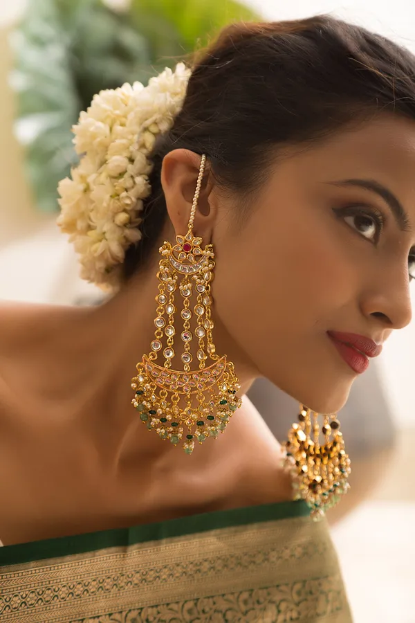 Red Kundan Golden Chand Pearl Earrings With Green Drops