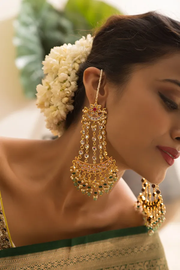 Red Kundan Golden Chand Pearl Earrings With Green Drops